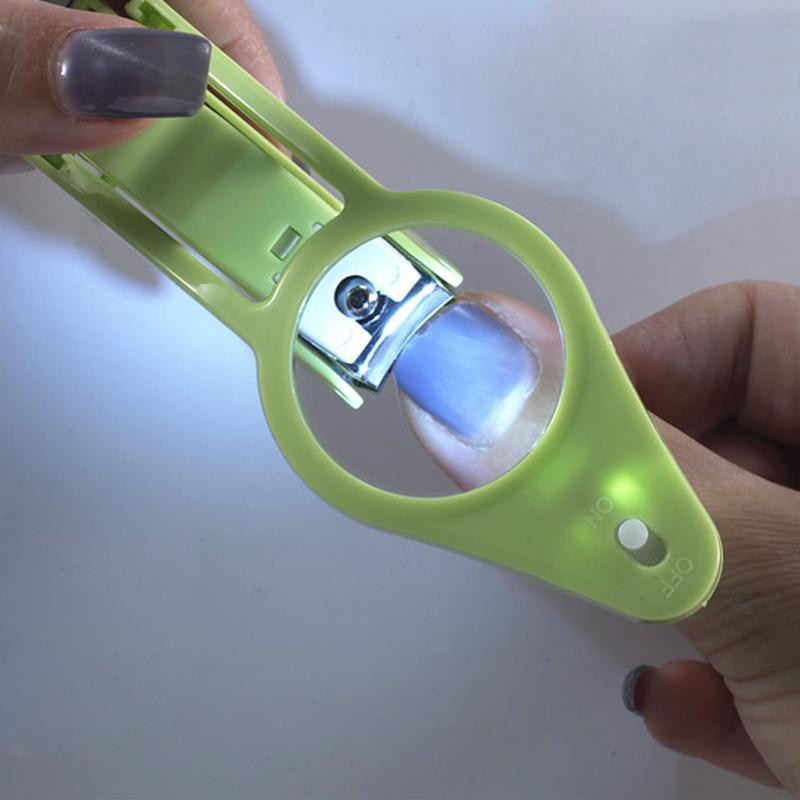 LED Light Magnifier Nail Clippers